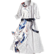 Das Blake Satin-Streifenkleid mit kurzen Ärmeln