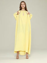 Round Neck Hollow Pleated Dresses