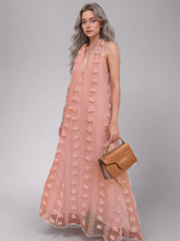 Robe longue à col en V et large ourlet en ruban