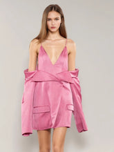 Blazer mit ausgehöhlten Riemen