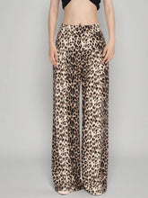 TWOTWIONSTYLE Hose mit weitem Bein und Leopardenmuster