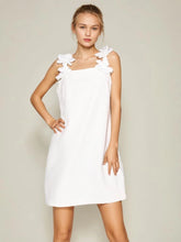 Mini-robe patchwork à fleurs 3D