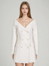 Mini-robe asymétrique à la taille