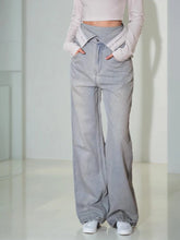 Jeans mit geradem Bein und hoher Taille von Flipped