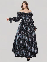 Robe longue imprimée à col carré et manches lanternes