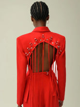 Rückenfreier Blazer mit Aussparungen und Schleife