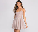 Skaterkleid mit Glitzereffekt