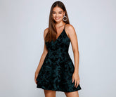 Wunderschönes mehrlagiges Skaterkleid