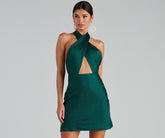 Robe patineuse évasée et coquette à licou