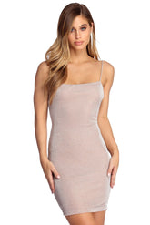 Schillernd hübsches Minikleid