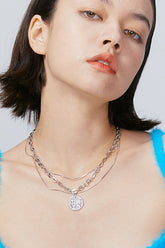 Mehrreihige Halskette mit Anhänger