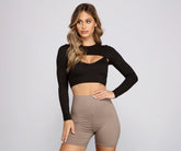 Haut court à manches longues avec haut