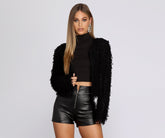 Petit cardigan douillet à poils longs