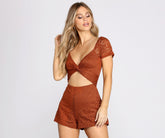 Hier ist der Twist Lace Romper
