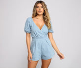 Süßer Jeans-Strampler mit Puffärmeln