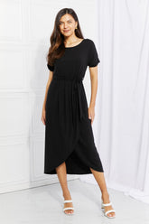 Robe à ourlet tulipe Right Here en taille réelle