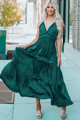 Robe longue à volants et col licou