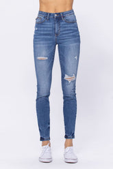 Hellblaue Skinny Jeans mit Stickerei auf der Tasche im Used-Look