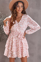 Robe fleurie à manches ballon et lien à la taille