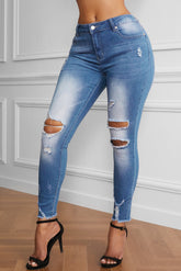 Jeans mit mittelhohem Bund und verwaschenem Look