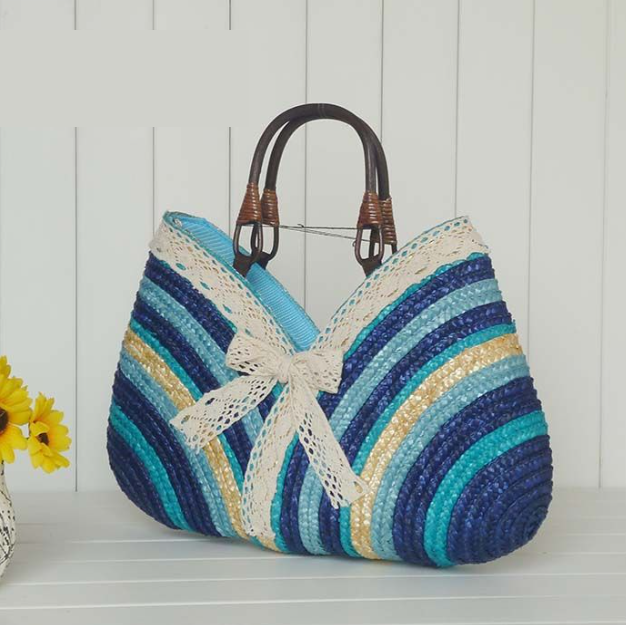 Sac en paille de couleur fait à la main, commande à la machine, sac tissé pour la plage sauvage 