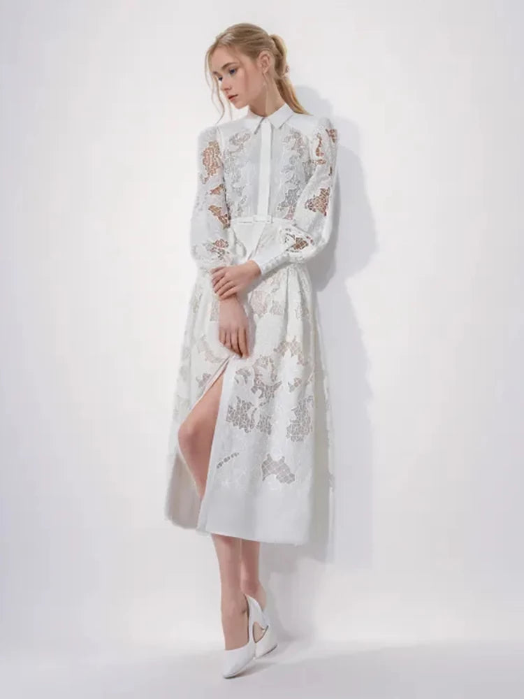 Robe longue ajourée en dentelle brodée à manches longues