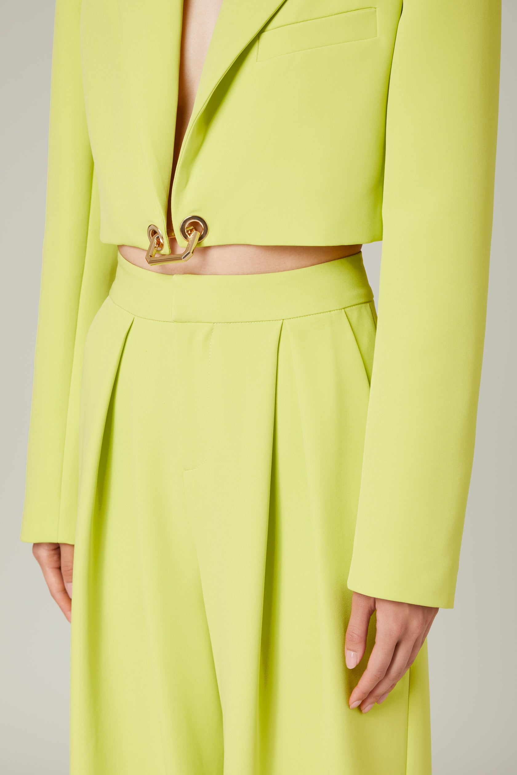 Solid Color Two-Piece V-neck Long-Sleeved Short Suit Jacket + High-Waisted Wide-Leg Pants Casual Suit