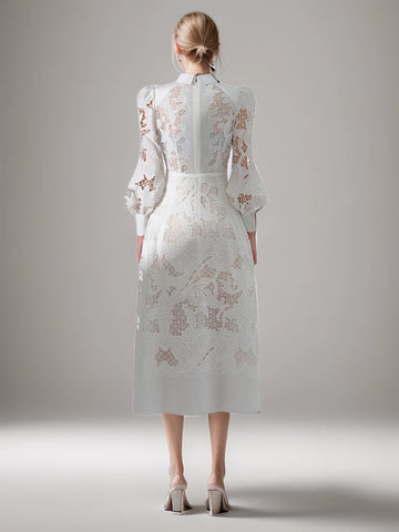 Robe longue ajourée en dentelle brodée à manches longues