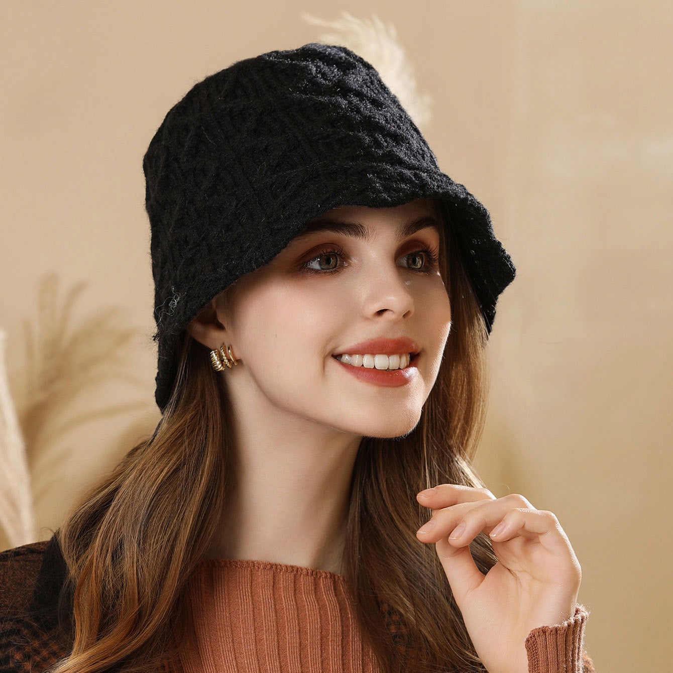 Bonnet tricoté à la main avec découpe creuse, couleur unie, garde au chaud, protection des oreilles, décontracté, doux, tendance, grande circonférence de la tête 