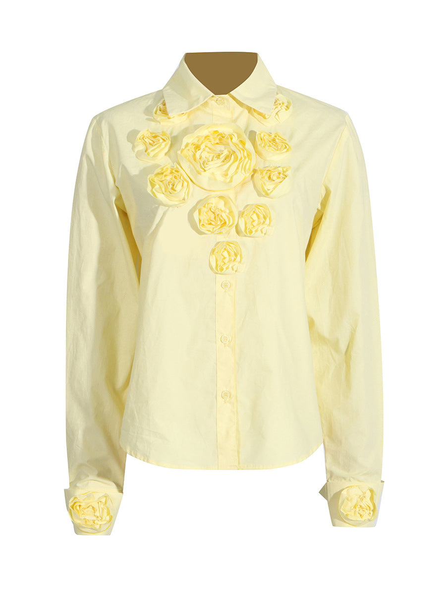 CHEMISE EN CRÊPE DE COTON À MANCHES LONGUES AVEC APPLIQUE ROSETTE ROMANTIQUE ET COL BOUTONNÉ