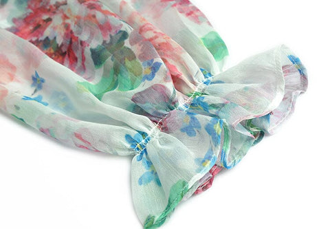 Das gerüschte, langärmlige Kleid „Meadow“