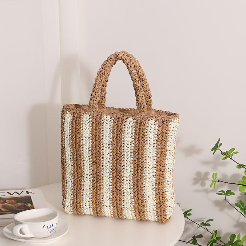 Sac en paille français à rayures verticales Sac en paille de couleur contrastée portable Sac pour femme Sac de plage de vacances en bord de mer 