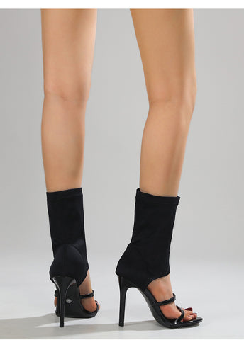 Stilvolle und schicke Stiletto-Boots