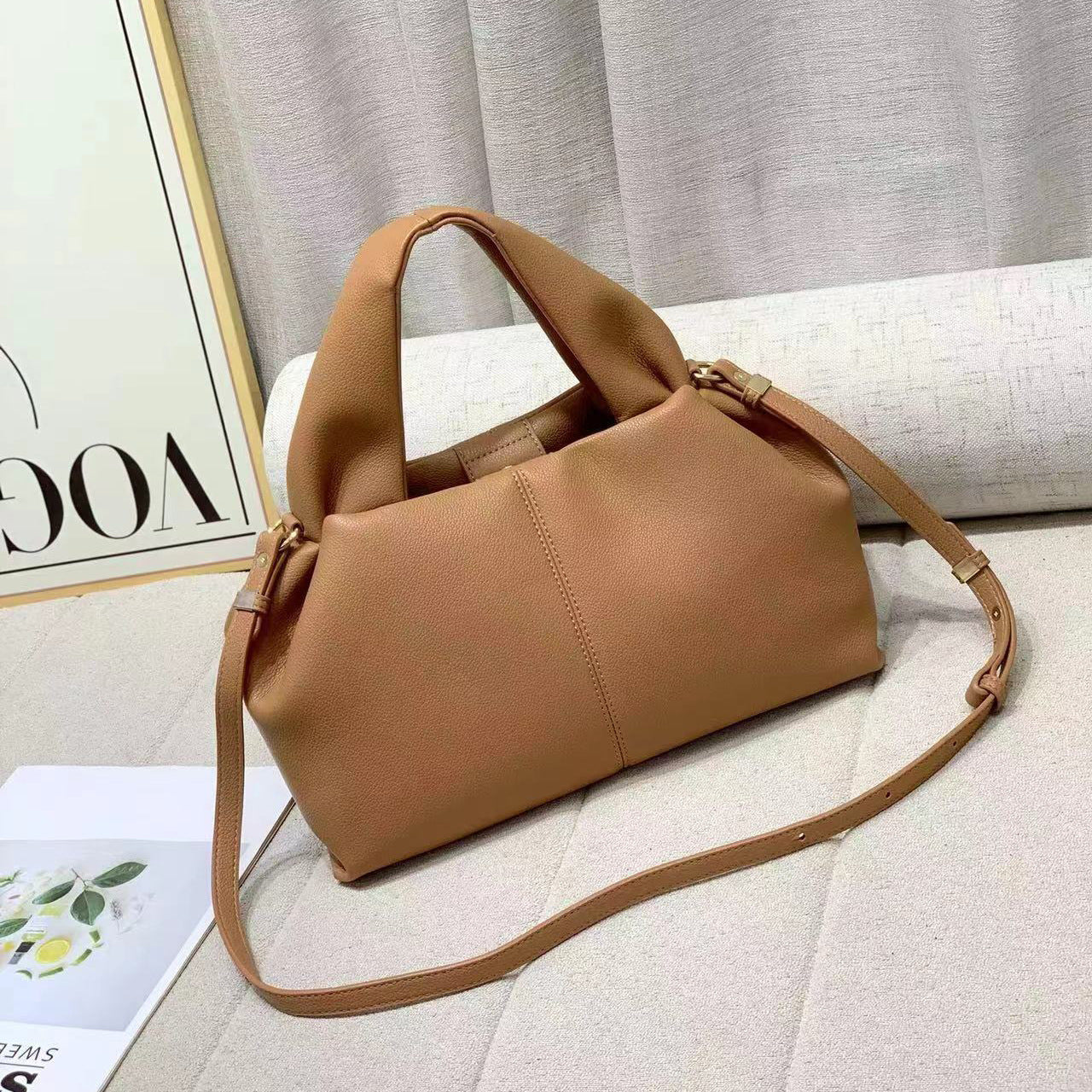 French Niche Boling Cloud Bag Lychee Pattern Soft Leather All Match Open Handbag One-Shoulder Crossboby Bag