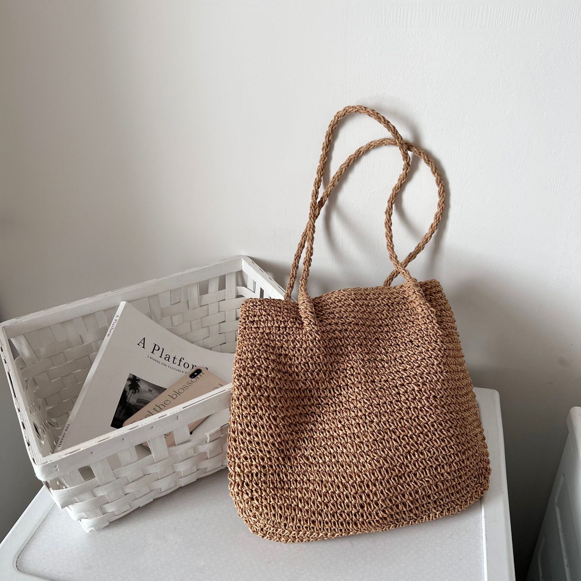 Sac de paille à une épaule de grande capacité, sac de paille décontracté et simple, sac de plage de vacances en bord de mer, sac en rotin tissé pour femmes 