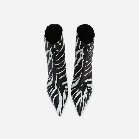 Les bottines à talons hauts Zebra