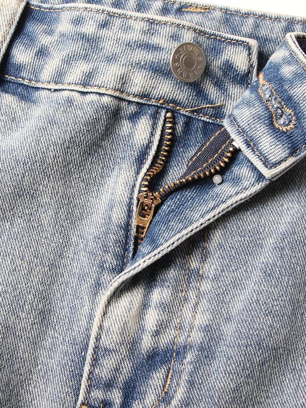 Lässiger Jeansrock mit Aussparungen von Aster