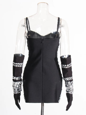 Schlagkleid mit Patchwork-Stickerei