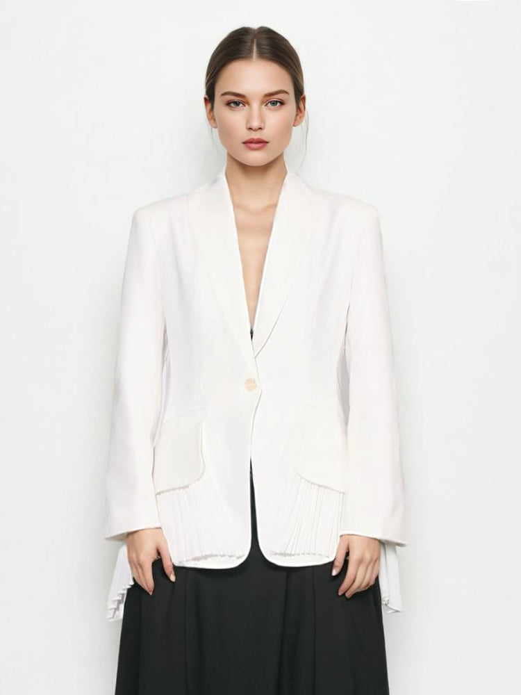 Blazer de costume plissé avec ourlet épissé