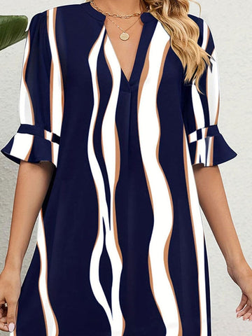 Maxine Chic Dress