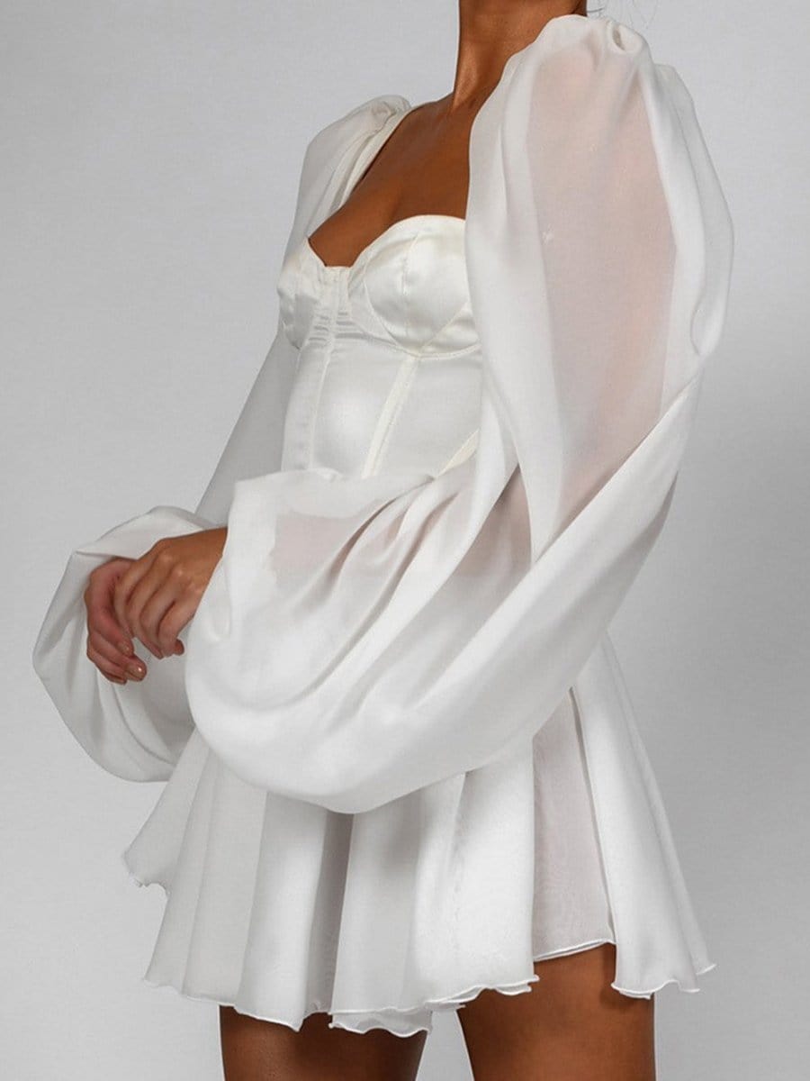 Robe courte Quinn en blanc