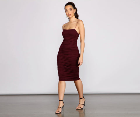 Robe mi-longue froncée Heart Of Glam