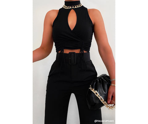 Key To Glam Ruched Ribbed Crop Top