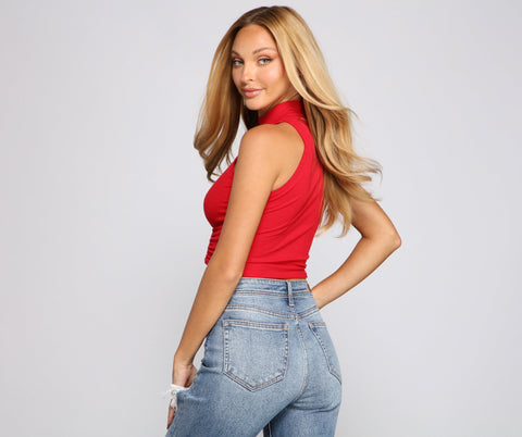 Key To Glam Ruched Ribbed Crop Top