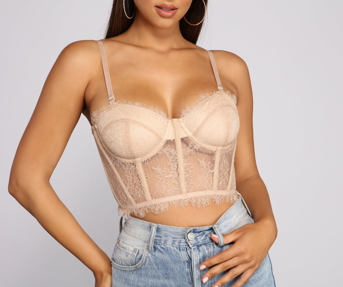 Lace Appeal Scalloped Lace Bustier