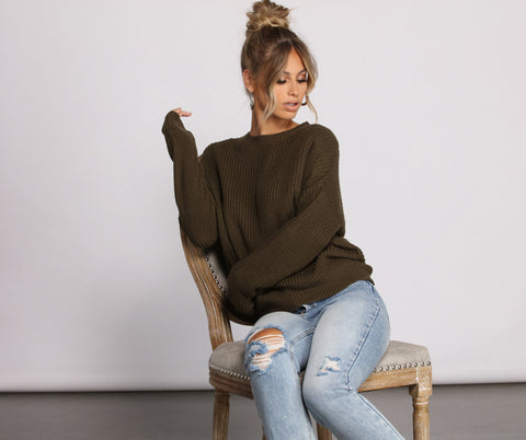 Twist and Stun – Pullover mit offenem Rücken