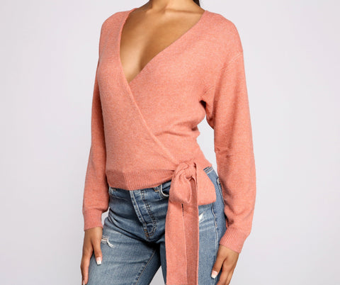 Pull à nouer à la taille avec surplis Sweetie