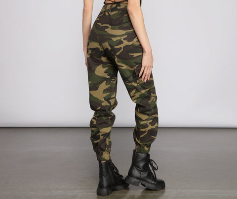 Pantalon de jogging cargo camouflage Undercover