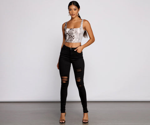 Die klassische High Rise Destructed Skinny Jeans