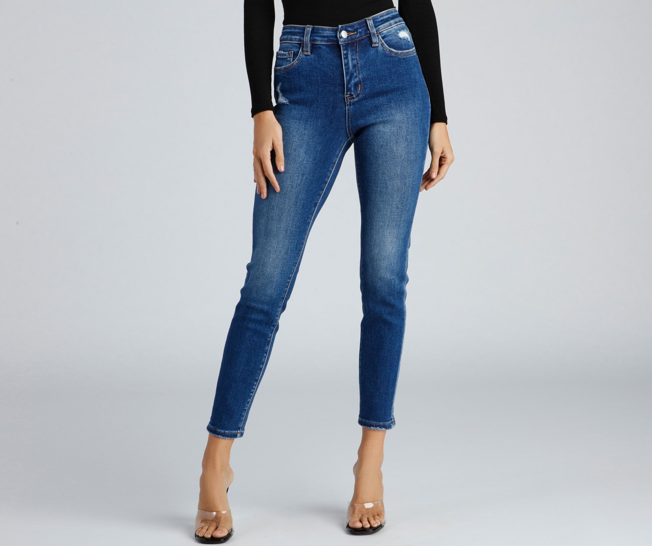 Harper Mid-Rise Distressed Crop Skinny Jeans